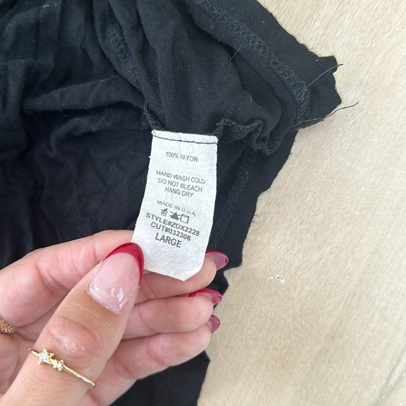 Black tank - Picture 4 of 6